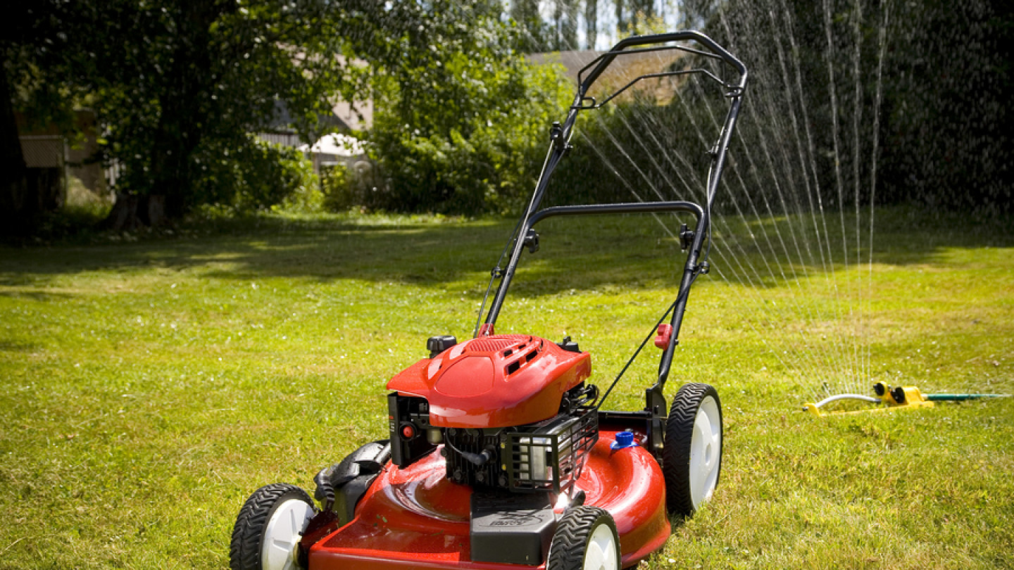 Walk Behind Mower Maintenance Tea, SD Small Engine Titans